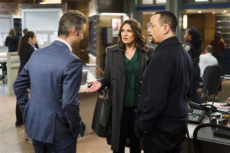 law and order svu real fake news watch online|Law & Order: Special Victims Unit – Season 18, Episode 17 Real Fake News.